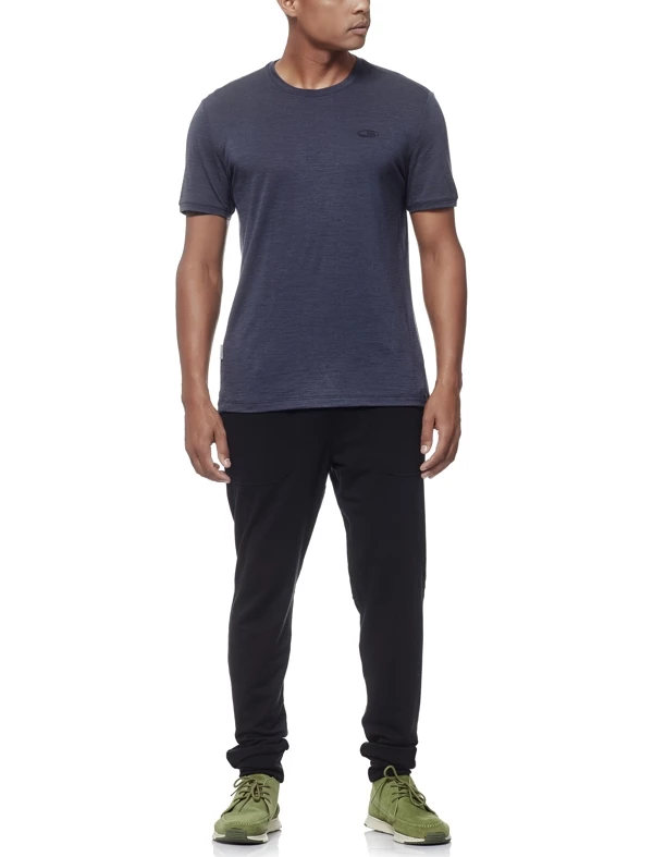 Icebreaker Mens Merino Tech Lite Short Sleeve Crewe Stealth 2XL 5 Icebreaker Mens Merino Tech Lite Short Sleeve Crewe Stealth 2XL - Image 3