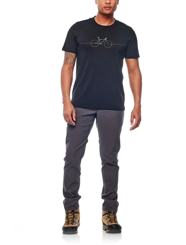 Icebreaker Mens Merino Tech Lite SS Crewe Cadence Black L 4 Icebreaker Mens Merino Tech Lite SS Crewe Cadence Black L - Image 2