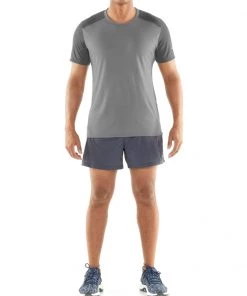 Icebreaker Merino Hybrid Amplify Short Sleeve Crewe Mens T-Shirt Timberwolf/Monsoon L -Cheap Icebreaker Shop 104581001 4 1