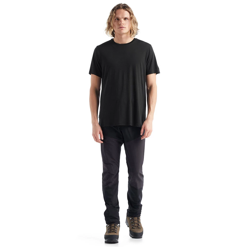 Icebreaker Merino Hybrid Sphere II Mens T-Shirt Black 4 Icebreaker Merino Hybrid Sphere II Mens T-Shirt Black - Image 2